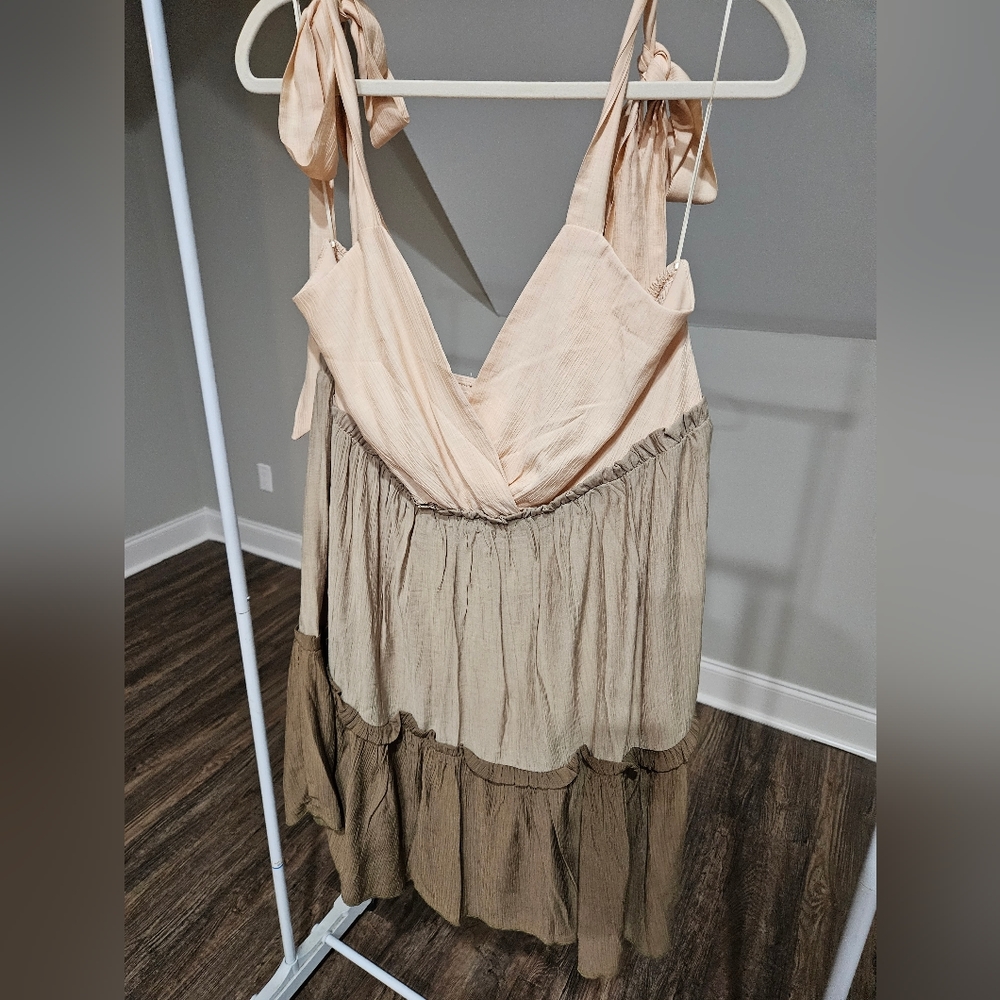 Bohemian Neutral Baby doll style 2x FASHION NOVA CURVE